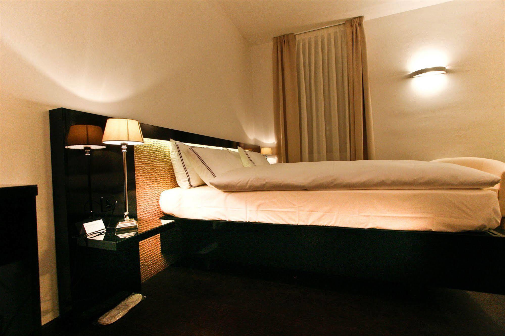 Boutique Hotel La Rinascente Locarno Ngoại thất bức ảnh
